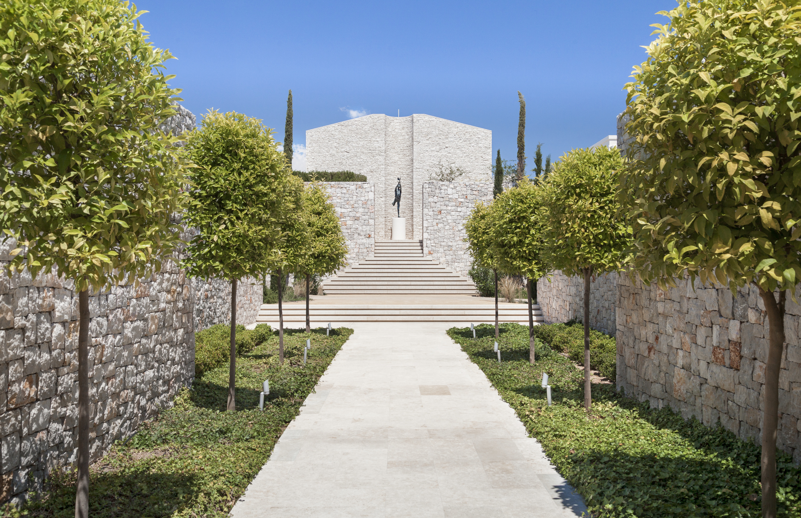 Main Walkway
